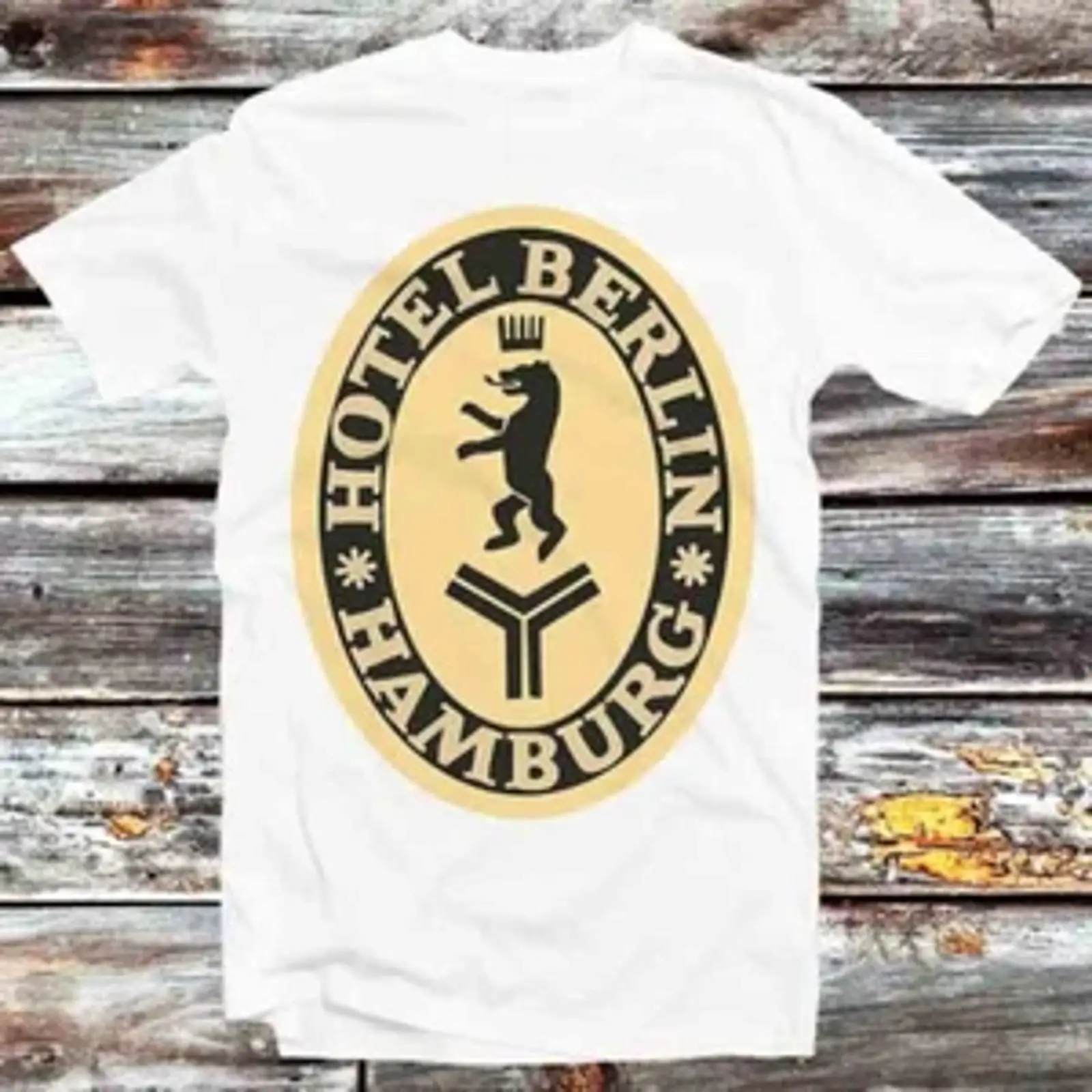 Vintage Fashion Hamburg - ホテルベルリンハンブルクオールドスクールロゴサインTシャツB1295ヴィンテージウォッシュドトップ日常着用ソフトで快適なファッション